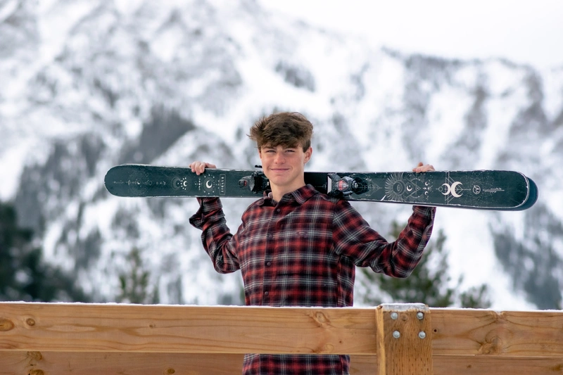 Luke P Thrasher