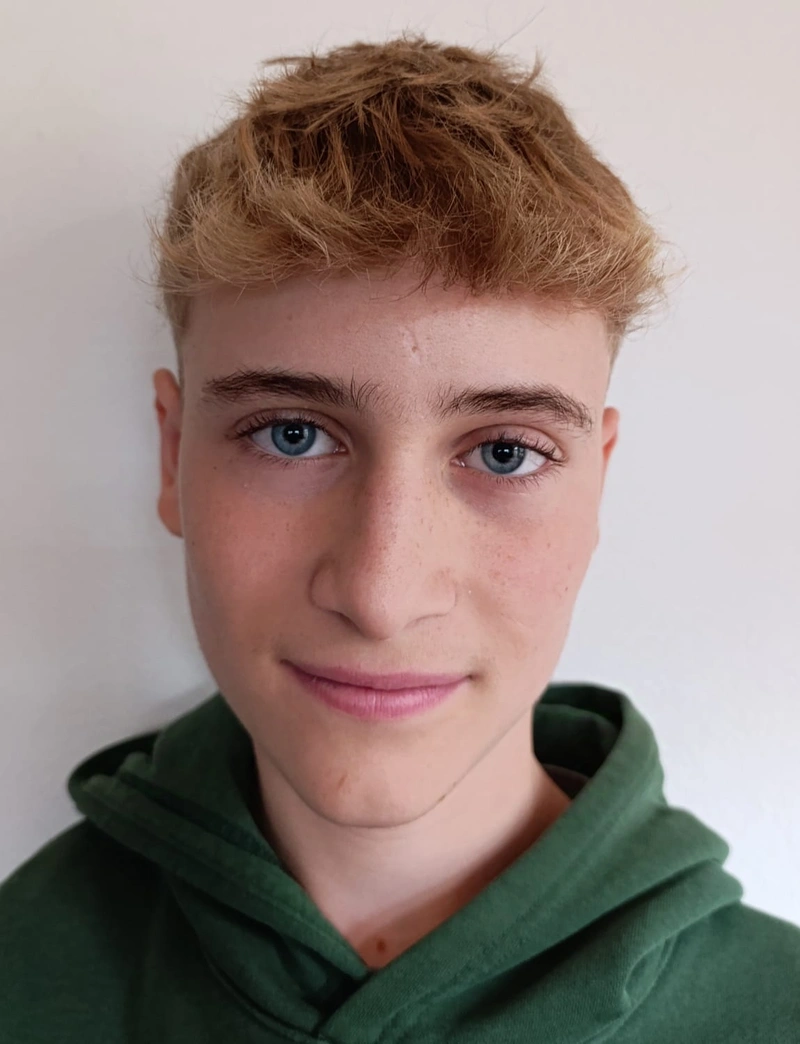 Izan Perales Stepan