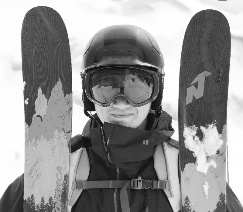 Ruoyu Wang - Freeride World Tour